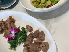 -梅利汴京烤鸭•开封豫菜地标店(东大街店)