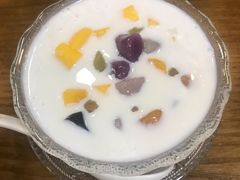 芒果烧仙草-大甜九港式甜品(武林店)