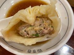 蟹黄汤包-四季春(美食街店)