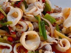 -四川小胡子海鲜(丁村万人海鲜广场店)