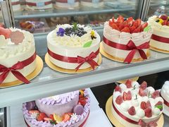 -花花卷卷·鲜食蛋糕(静安久光百货店)