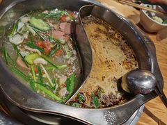 -袁记串串香(川师店)