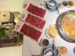 -左庭右院鲜牛肉火锅(金山万达店)