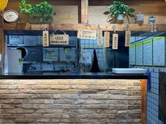 大堂-弄堂咪道-饭香·面香·馄饨香(兴梅店)