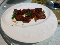 -金美华轩(东方路齐鲁店)