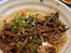 -佬钱湾仔(衣裳街店)