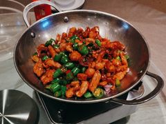 -辛香味烧鱼馆·非遗技艺·排骨红烧肉(光谷医药园店)
