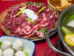 -潮汕·草根牛肉档(上海荟聚城市集市店)