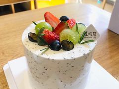 -山与蓝·轻糖鲜果蛋糕(勒泰店)