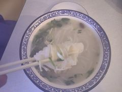 -烤鸭肉夹馍鸭汤店