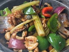 干锅肥肠-老字号德记烧腊饭店·海鲜加工