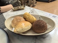 面包篮-小莫餐厅And More Restaurant西餐(北京展览馆店)