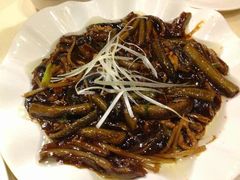 -楼外楼·停车场