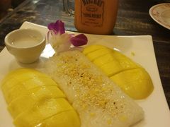 -Dang restaurant (patong phuket)