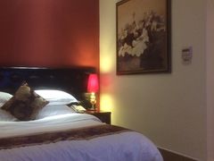 -屋顶顶城市·江景酒店-客房部