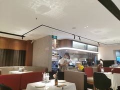 -阿妮叶李(光谷世界城店)