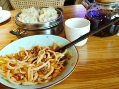 卡瓦薄皮包子-胖老汉椒麻鸡清真新疆菜(西御街店)