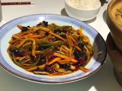 京酱肉丝-北院·果木烤鸭·25年东北菜(创意产业园店)