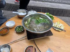 -黑竹沟新场牛肉火锅