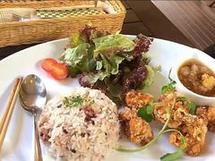 炸鸡肉块套餐-ミカドコーヒー 軽井沢旧道店