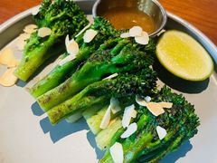 烤西兰花苔-SHAN山(前滩太古里店)