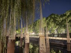 -南京眼步行桥