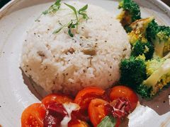 -Brut Eatery悦璞食堂(建国东路店)