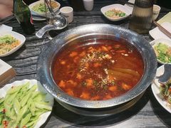 -老船舫·现做活鲜鱼馆(东郊记忆店)