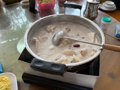 -东郊椰林