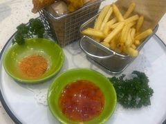 -巧克力渔家.小船海鲜胶东菜(万平口店)