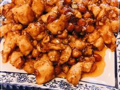 -金牌餐厅·天津菜·八珍豆腐·老爆三(瓷房子店)