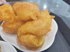 奶油炸糕-聚德华天护国寺小吃(甜水园店)