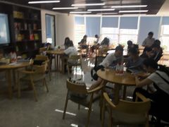 -新航道雅思托福·留学·考研培训(人民广场校区)