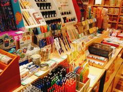 -猫的天空之城概念书店(印象城购物中心店)