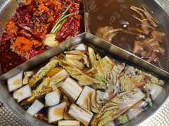 -廖掌柜·重庆鲜货火锅(上海首店)