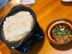 -重庆石磨豆花庄(乔庄店)