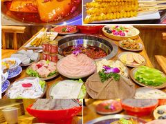 -城墙拐拐火锅(三峡广场黑金冠店)