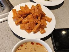 -海底捞火锅(宝龙广场夜宵主题店)