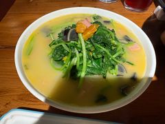 -金枝玉叶上海人家食府(三里河店)