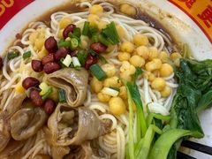 -魔都三兄弟酸辣粉·蘸卤炸串(虹桥万科店)
