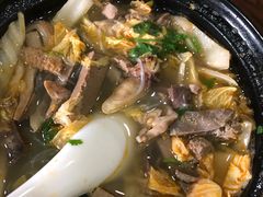 -闫家驴肉老店(华电一校店)