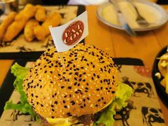 -FAT COW(虹梅路店)