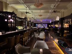 -LONG BAR 廊吧(外滩华尔道夫酒店)