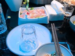 -唯爱KTV聚会餐厅(仙林东城汇店)