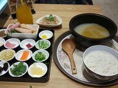 -妈妈故事米线(市府恒隆店)