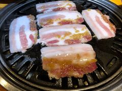 -唯成•韩国炭火烤肉 유성고기