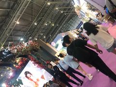 -东浩兰生上海世博展览馆