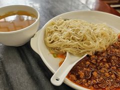 炸酱捞面-周门传统竹升面
