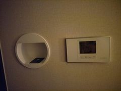 -桔子酒店(上海西藏北路地铁站店)