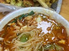 -二钢串叔麻辣烫(华龙大厦店)